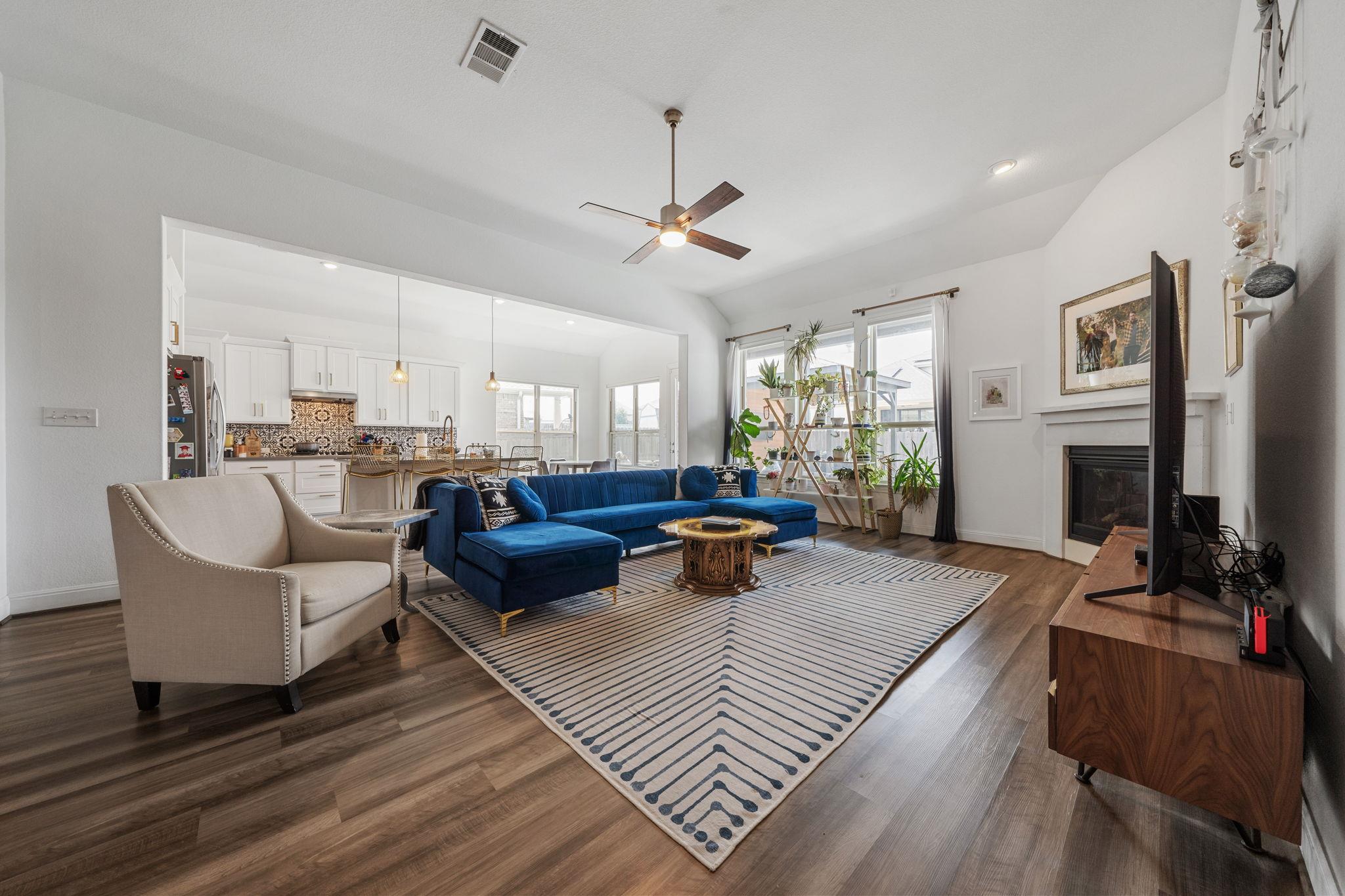 Image 10 of 35 For 5767 Toscana Trce