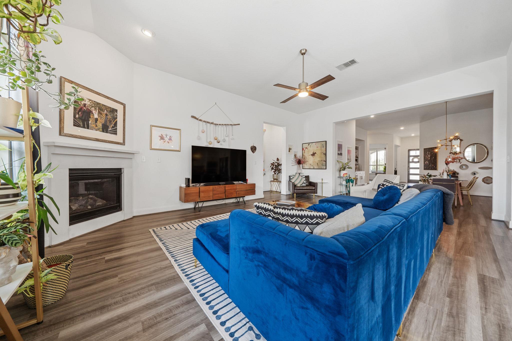 Image 11 of 35 For 5767 Toscana Trce