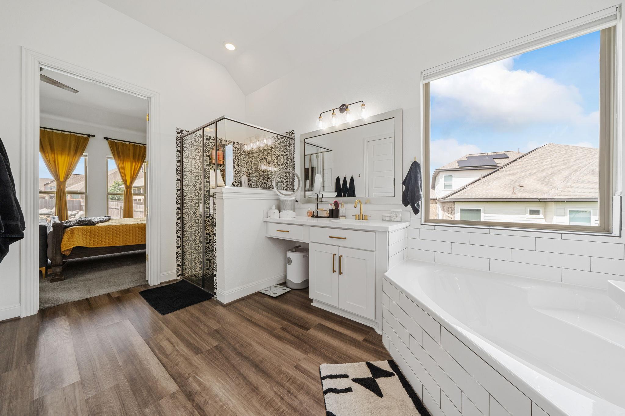 Image 25 of 35 For 5767 Toscana Trce