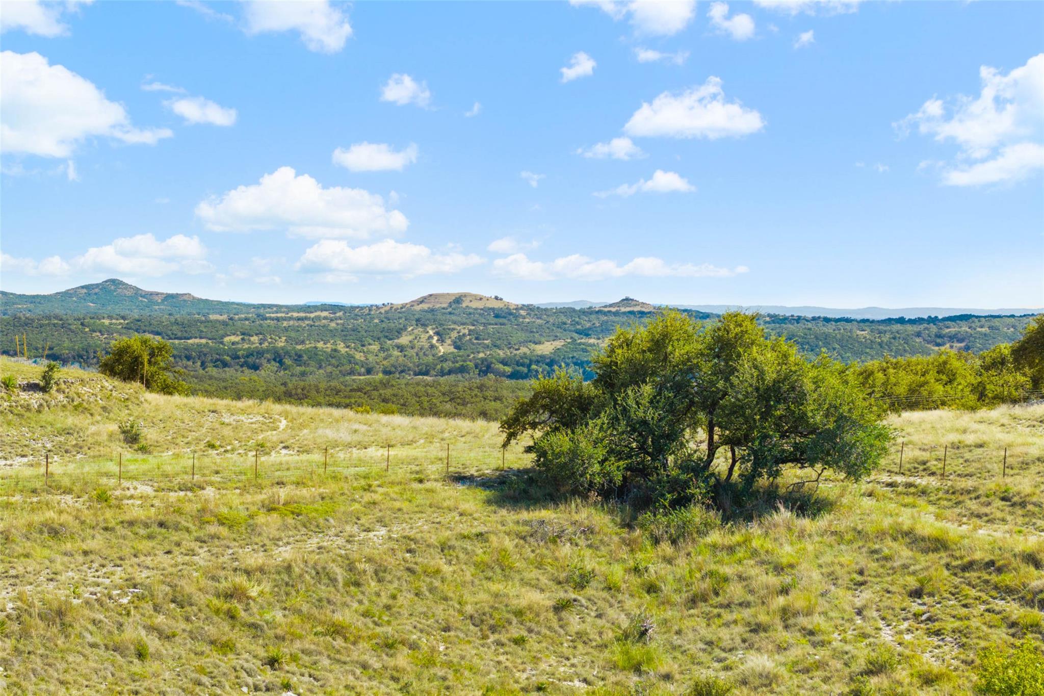 Image 37 of 40 For 5434 Kendalia Rd