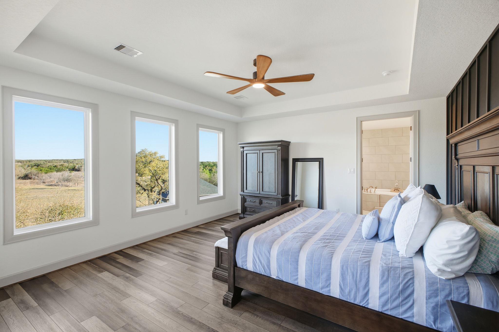 Image 20 of 32 For 321 Vista View Place Pl