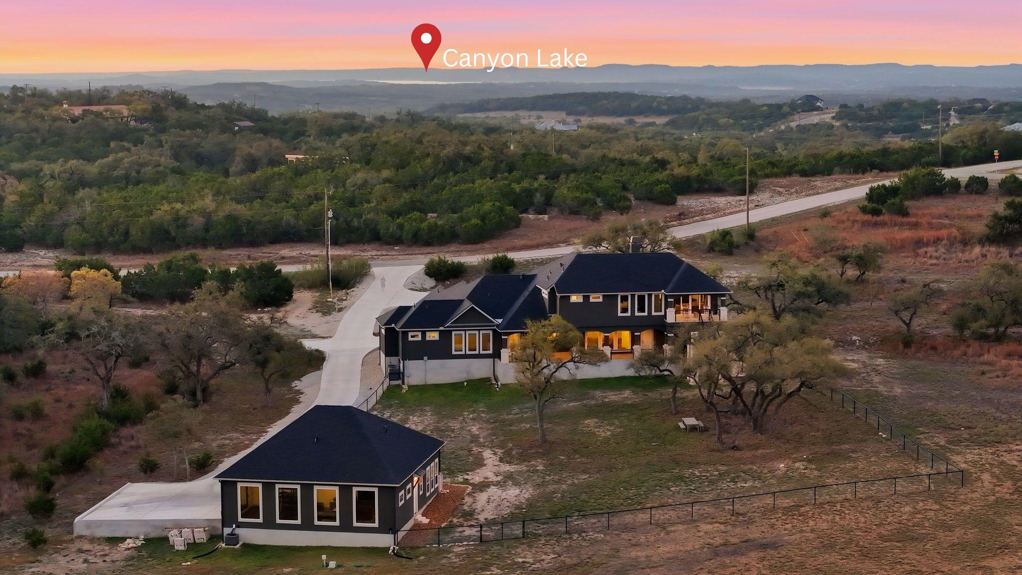 Image 5 of 32 For 321 Vista View Place Pl