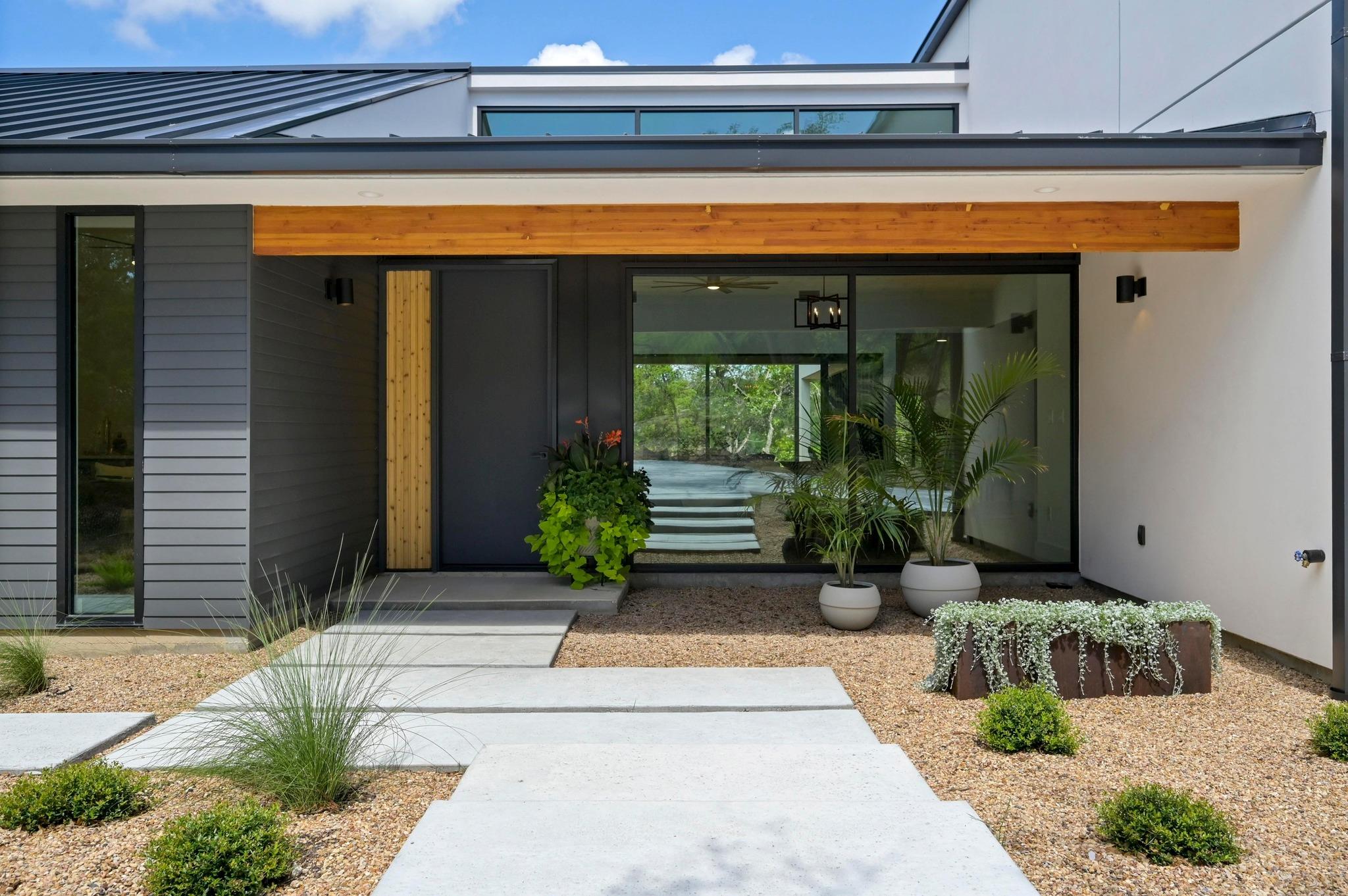 Image 2 of 38 For 18845 Hidden Ridge Pl