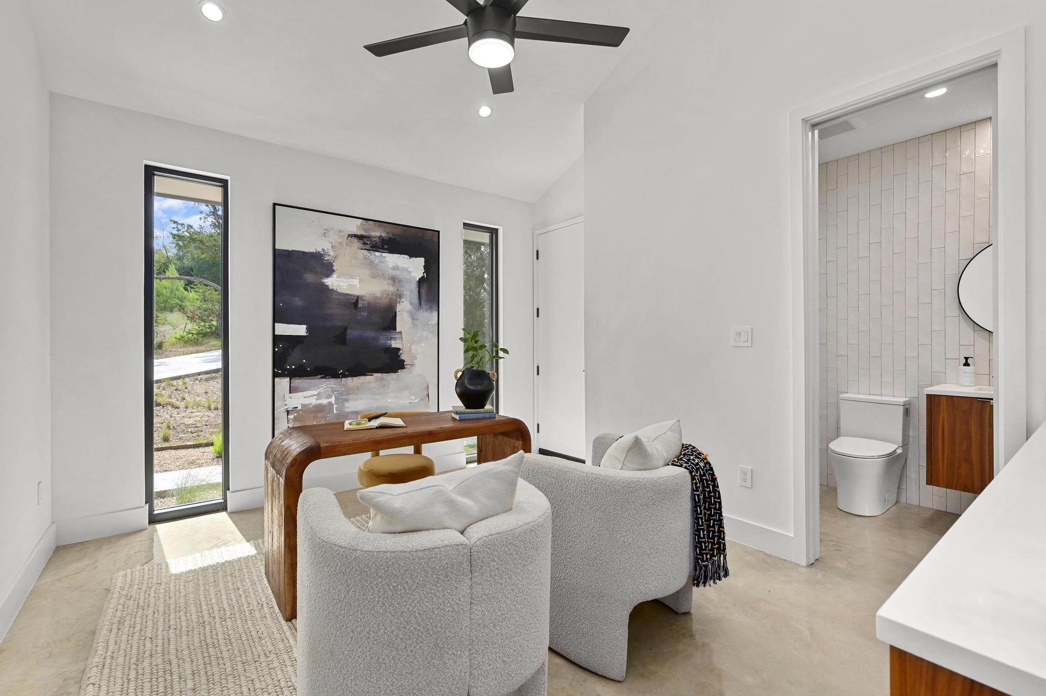 Image 20 of 38 For 18845 Hidden Ridge Pl