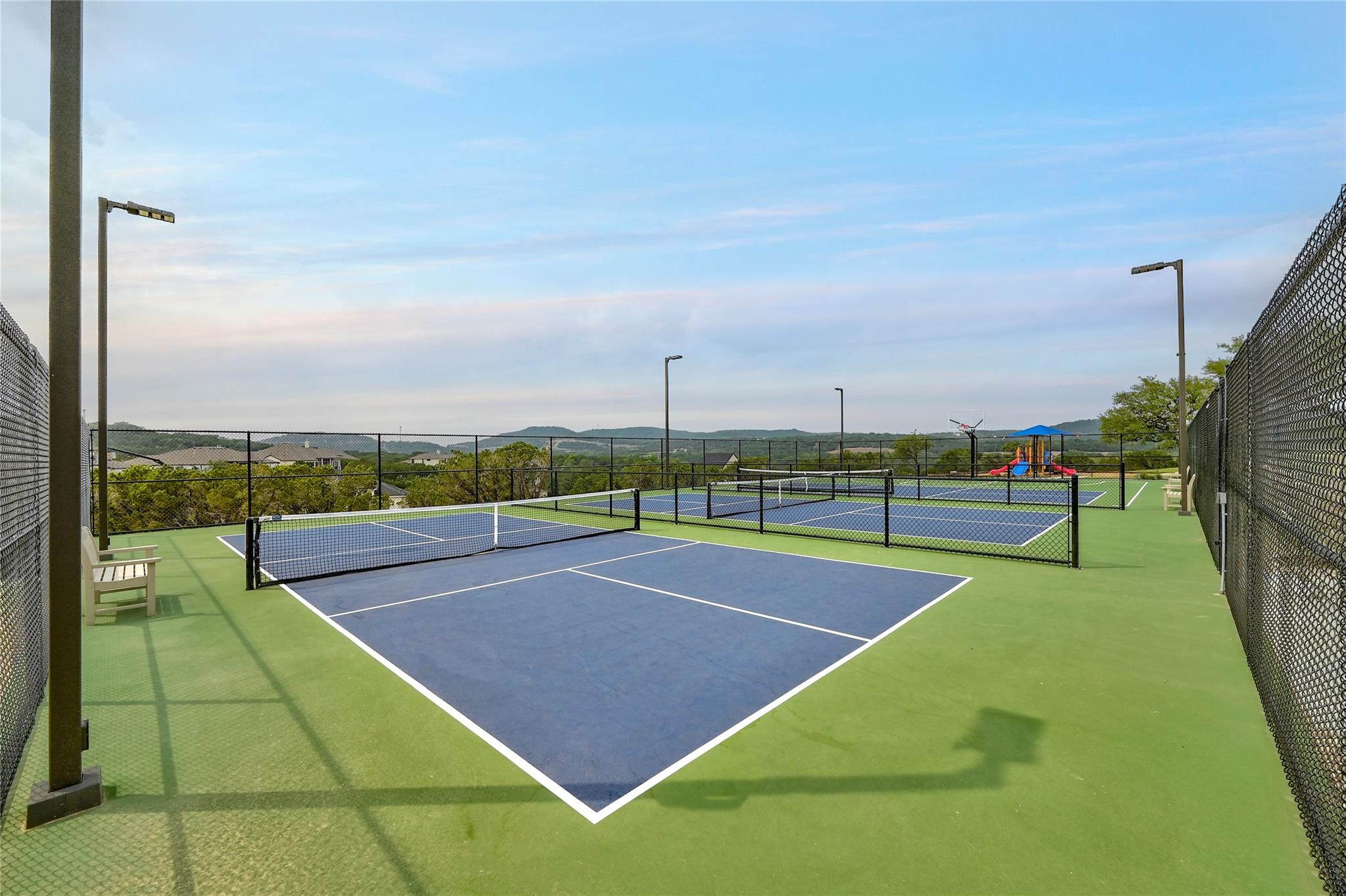 Image 36 of 38 For 18845 Hidden Ridge Pl