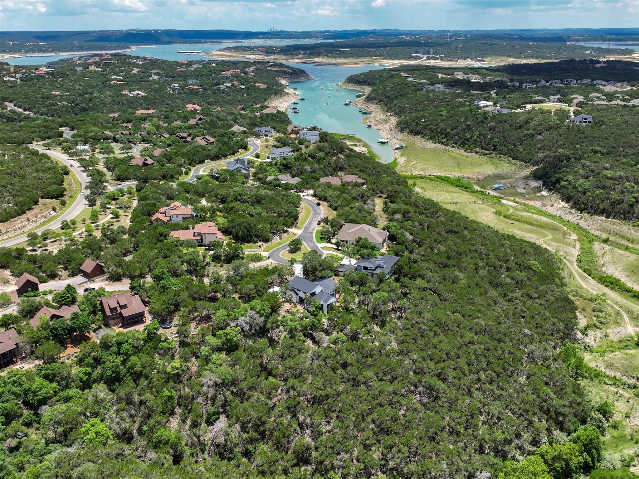 Image 37 of 38 For 18845 Hidden Ridge Pl