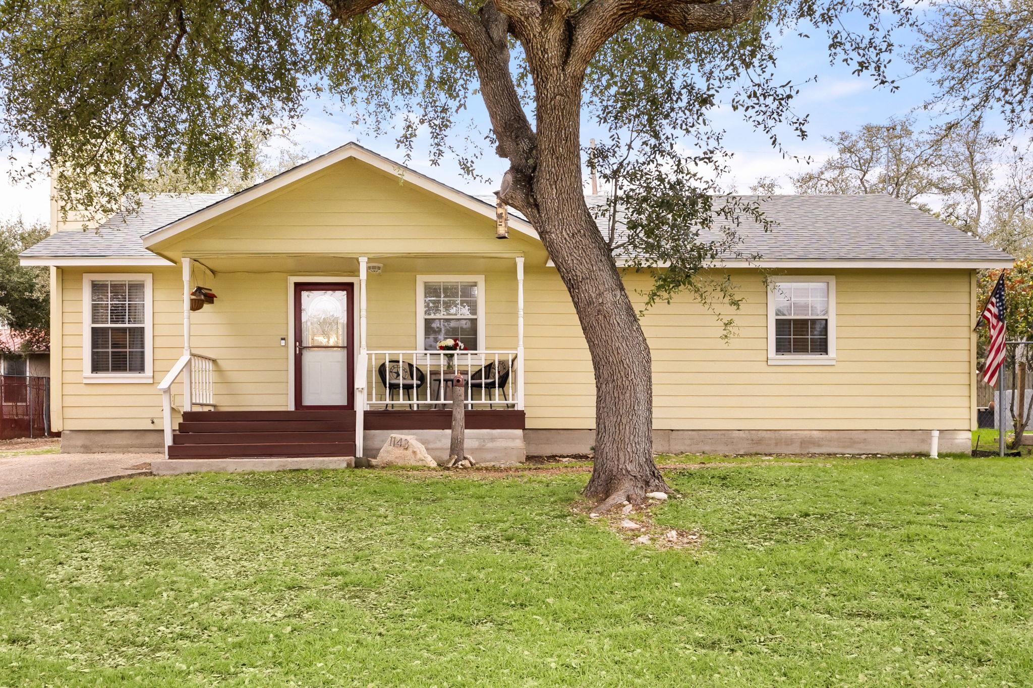 Details for 1143 Dawnridge Dr, Canyon Lake, TX 78133