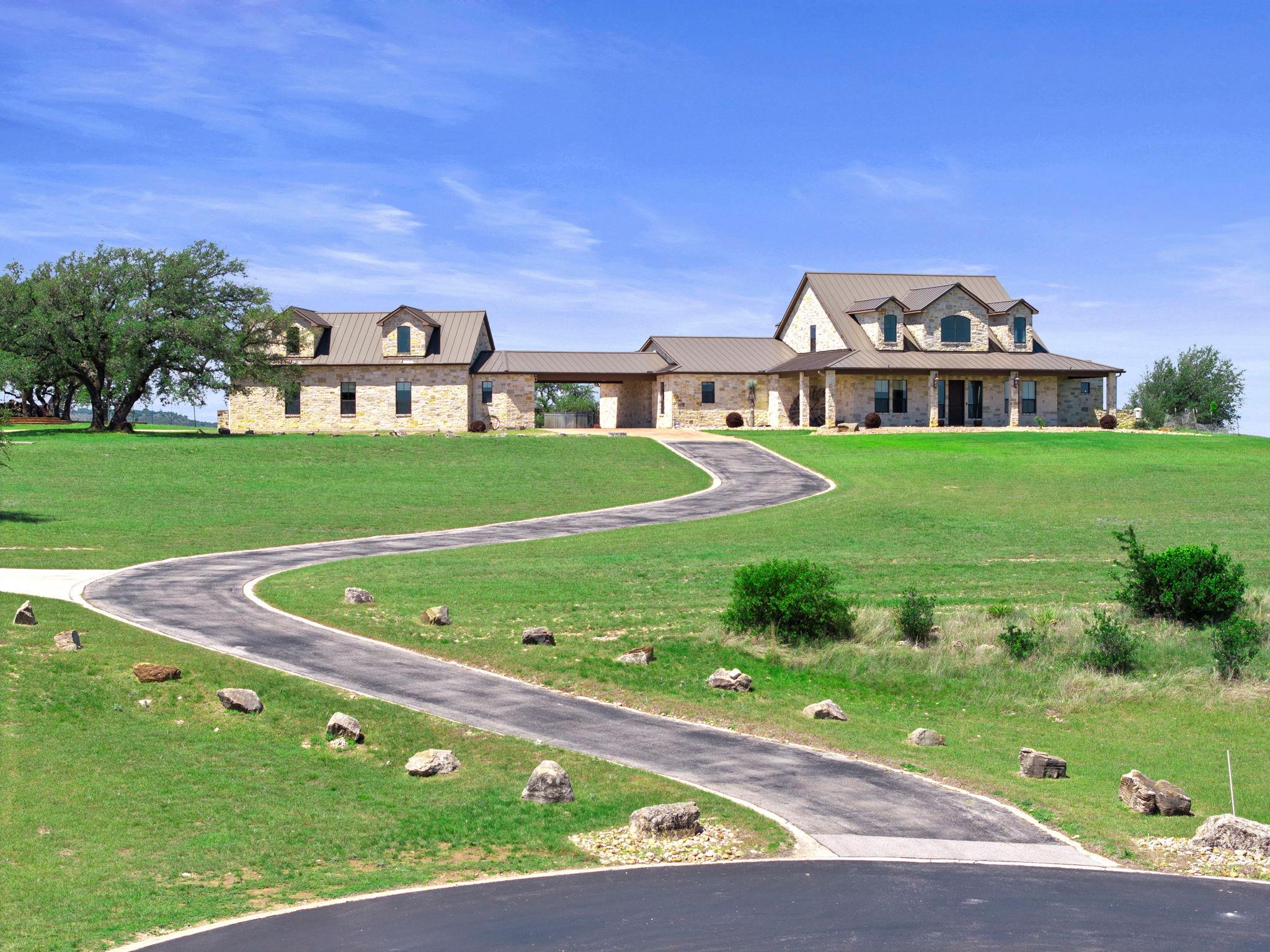 Details for 297 Kylie Rae Ct, Round Mountain, TX 78663