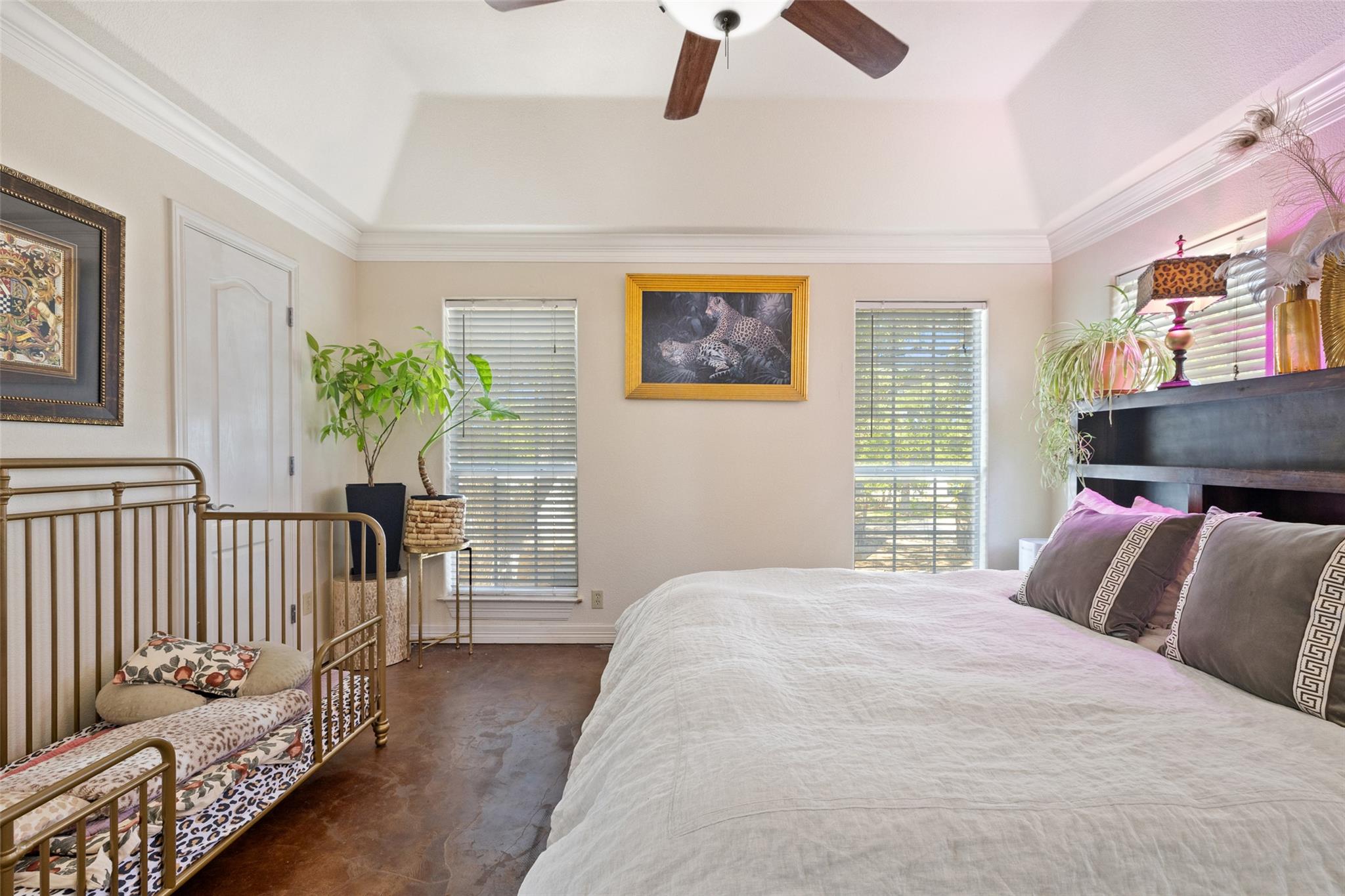 Image 9 of 25 For 280 Stonegate Dr