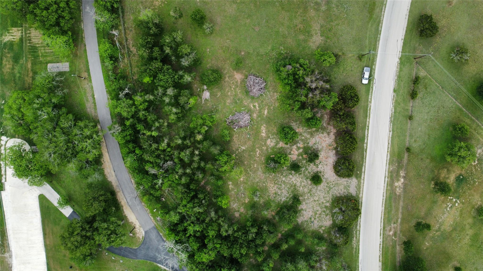 Image 3 of 6 For 7351 Old Spring Branch Rd