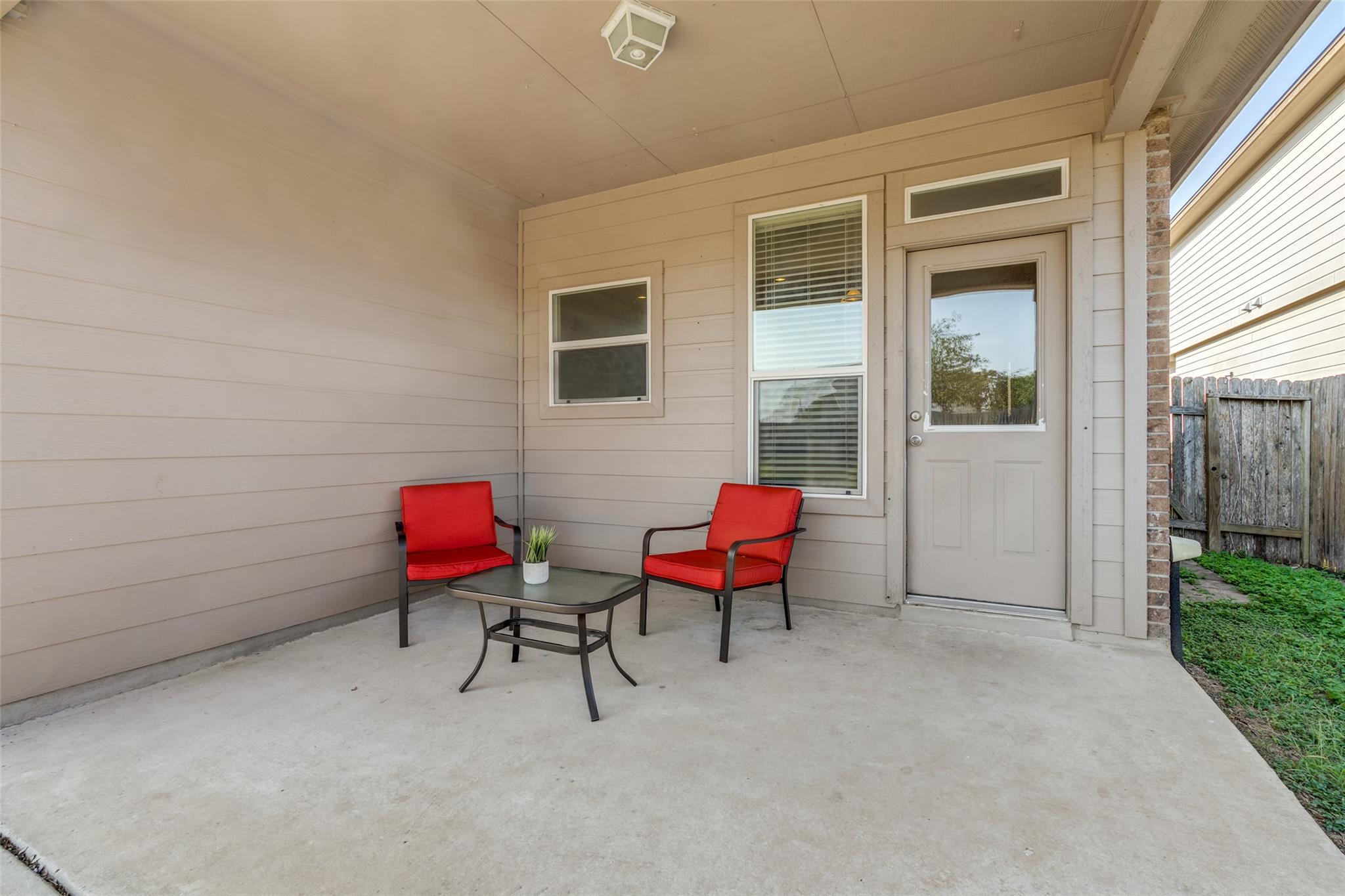 Image 19 of 22 For 572 Perch Mdw