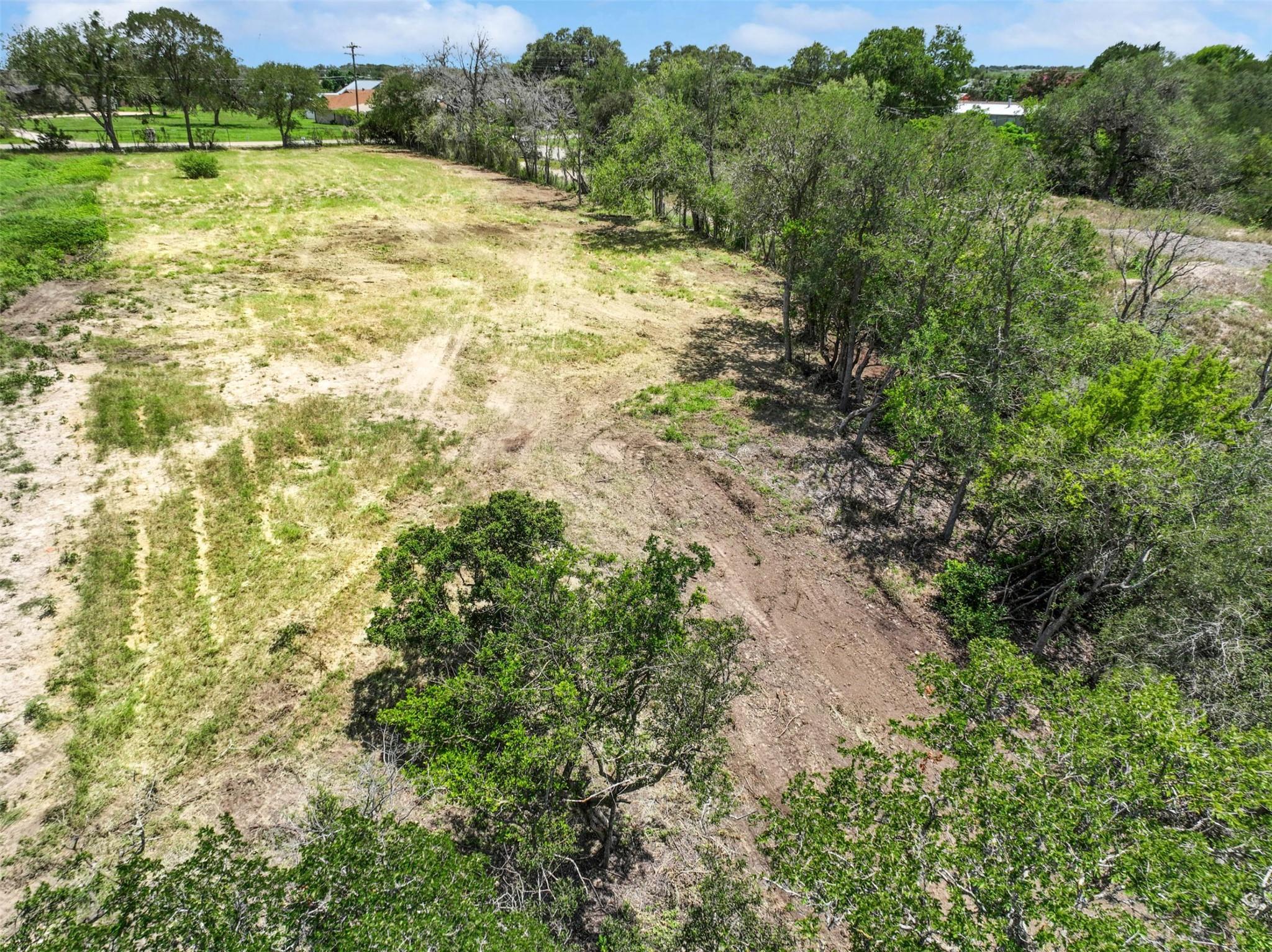 Image 12 of 21 For 505 Zipp Rd 