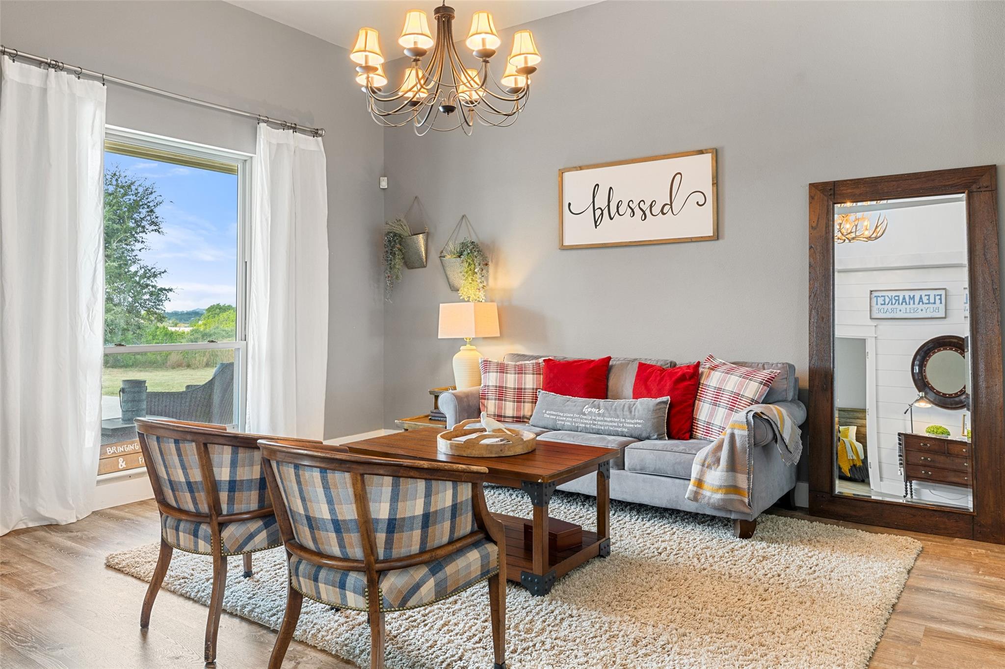 Image 5 of 39 For 3108 Rolling Hills Rd