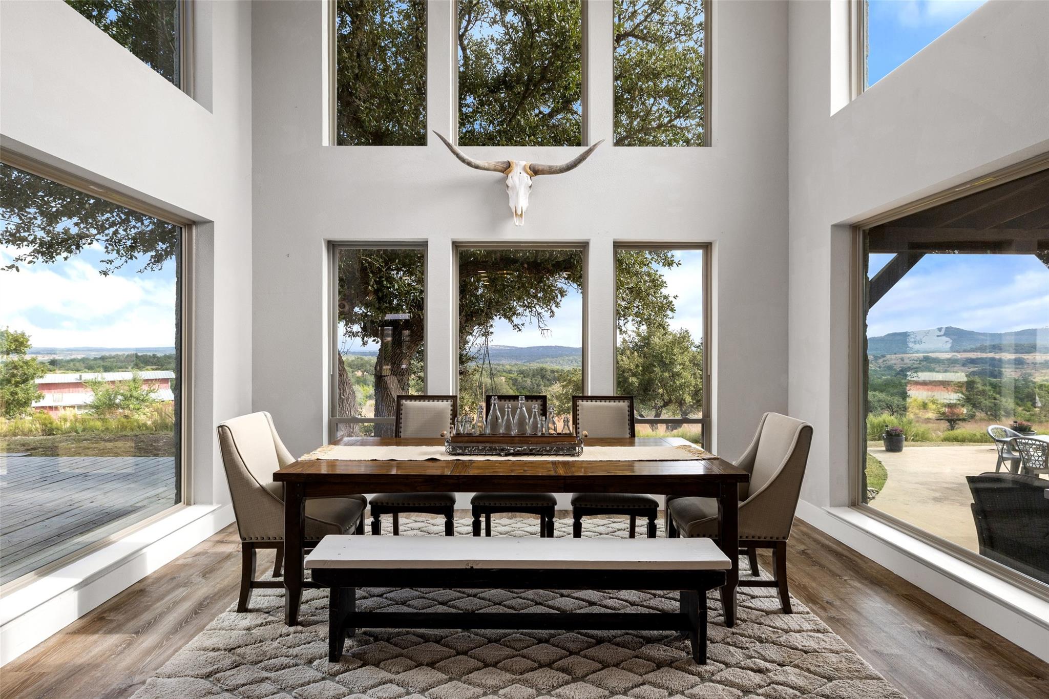 Image 8 of 39 For 3108 Rolling Hills Rd