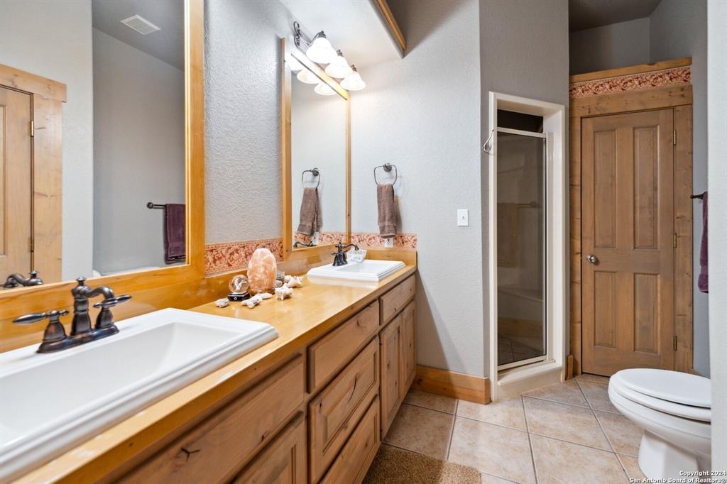 Image 14 of 35 For 6170 County Road 332