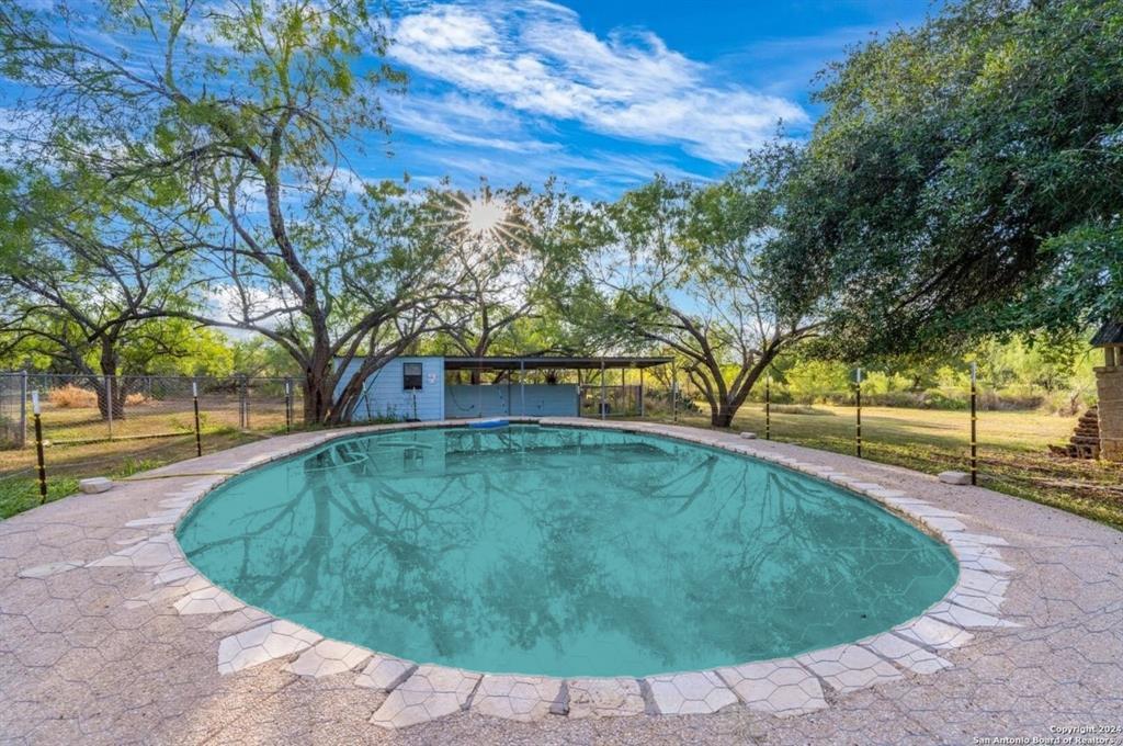 Image 19 of 35 For 6170 County Road 332