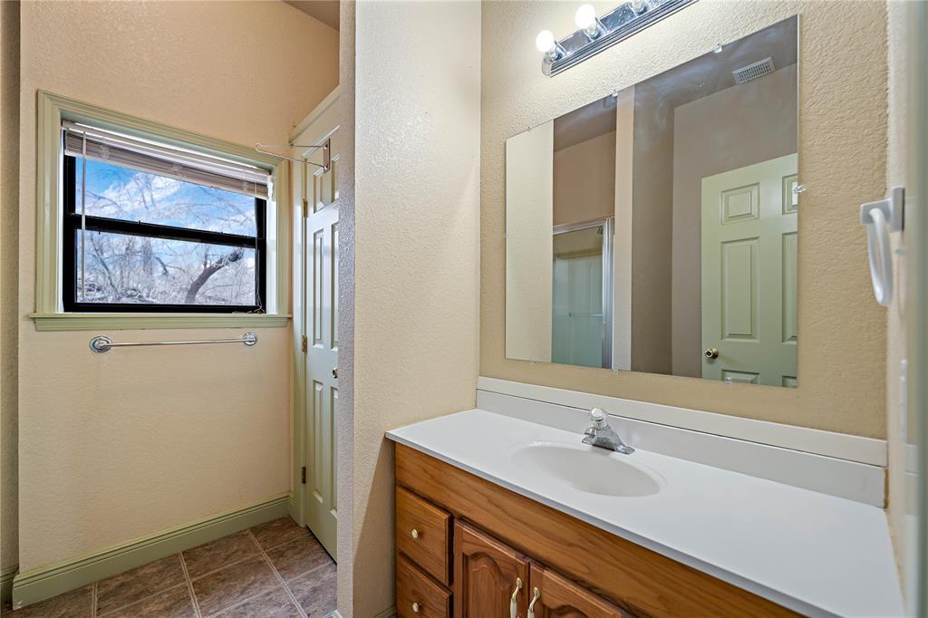 Image 23 of 35 For 6170 County Road 332