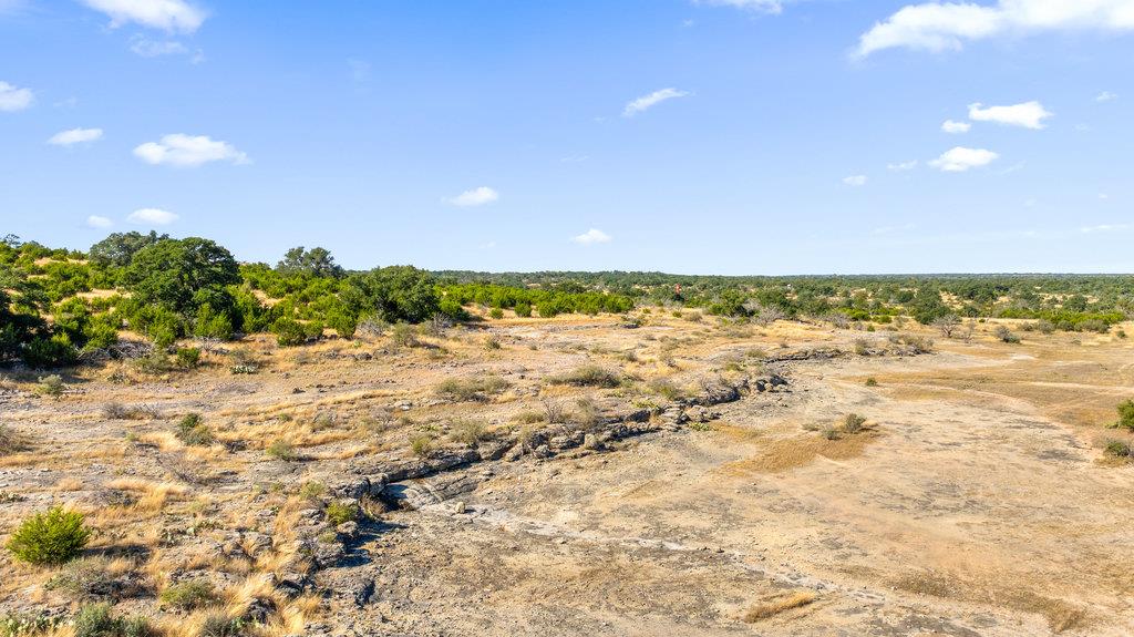 Image 15 of 34 For 2482 Ranch Road 2721