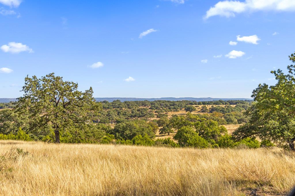 Image 31 of 34 For 2482 Ranch Road 2721