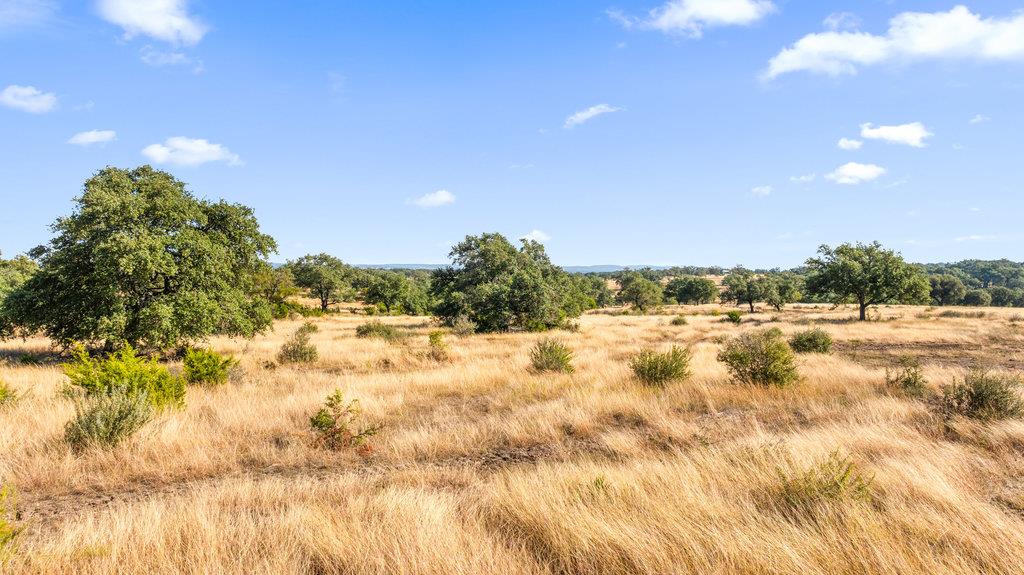 Image 7 of 34 For 2482 Ranch Road 2721