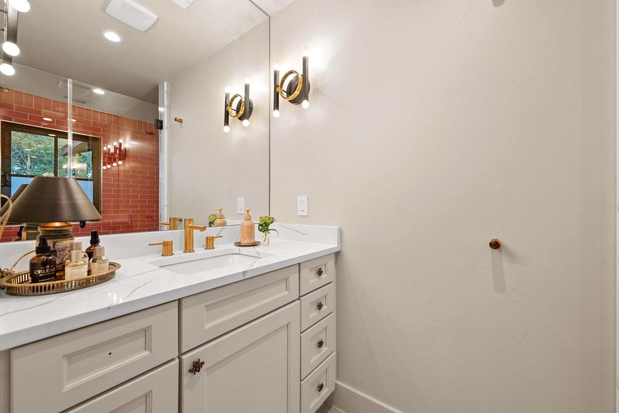 Image 13 of 40 For 5930 Grotto Creek Court Ct