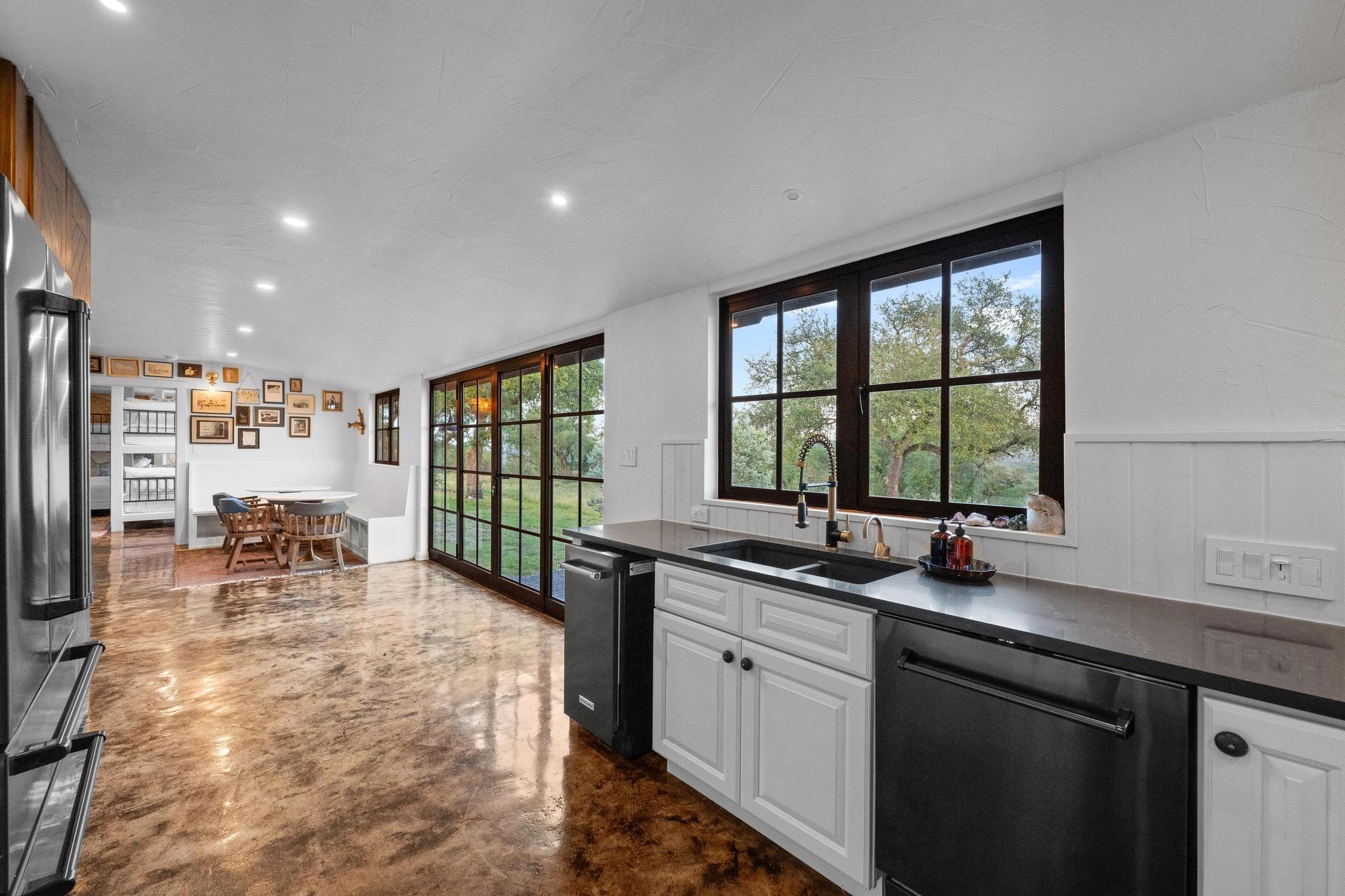 Image 22 of 40 For 5930 Grotto Creek Court Ct