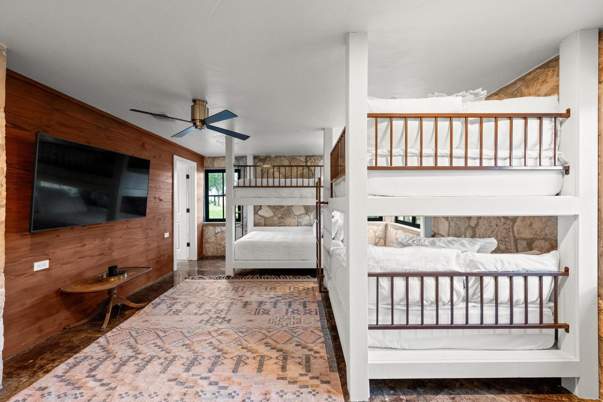 Image 25 of 40 For 5930 Grotto Creek Court Ct