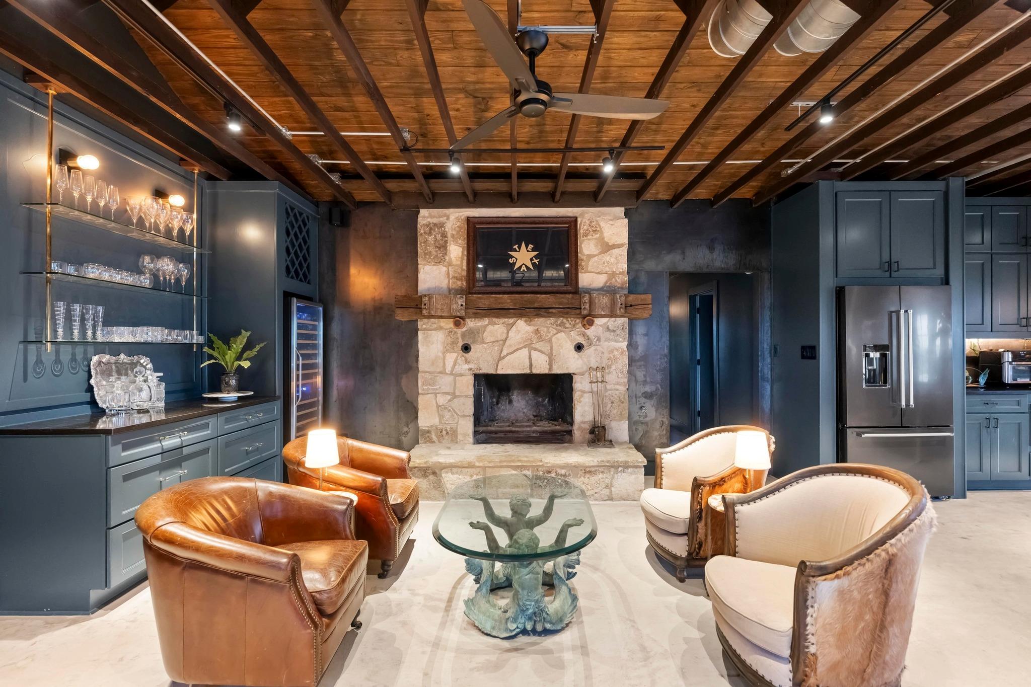 Image 5 of 40 For 5930 Grotto Creek Court Ct