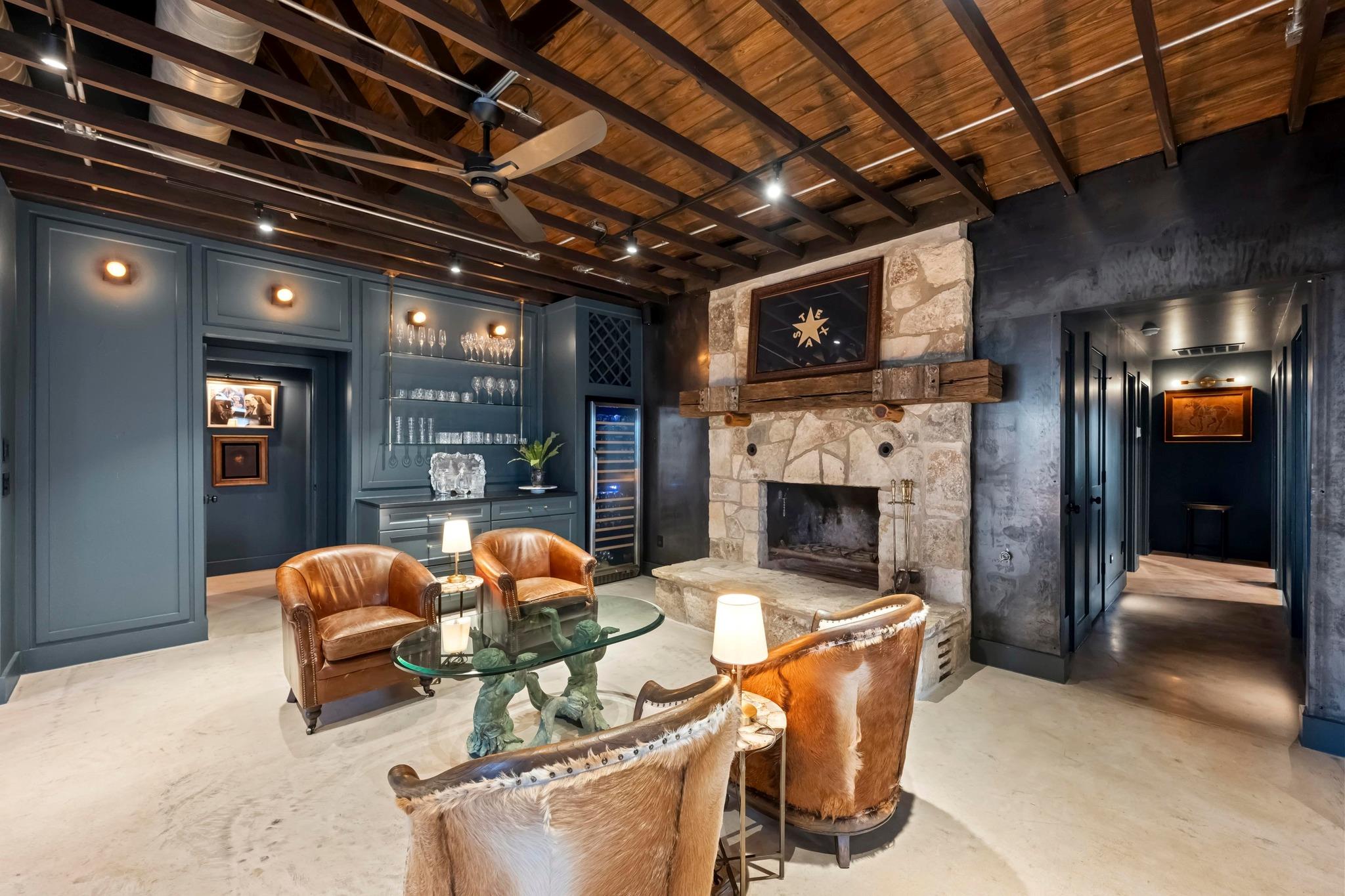 Image 6 of 40 For 5930 Grotto Creek Court Ct