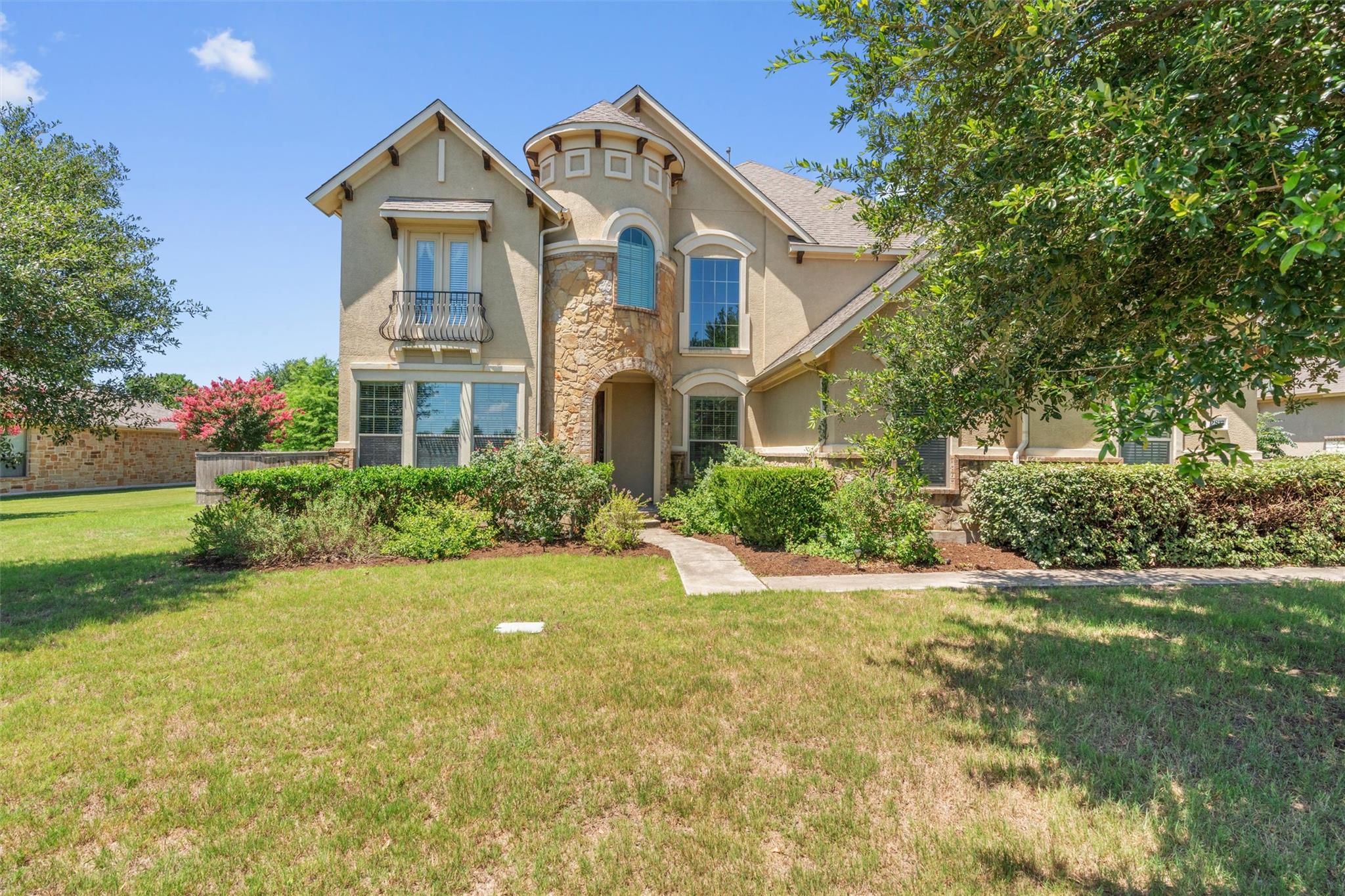 Details for 2817 Bear Springs Trl, Austin, TX 78748