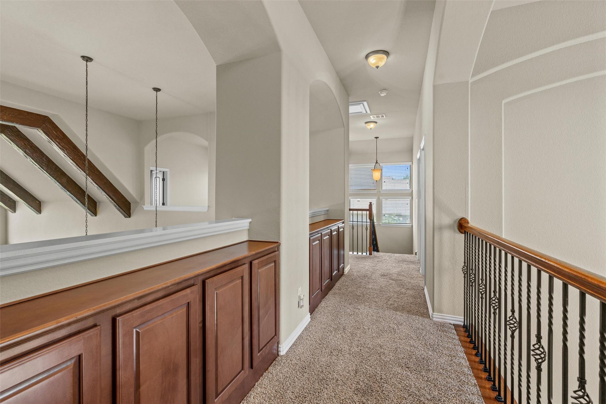 Image 27 of 40 For 2817 Bear Springs Trl