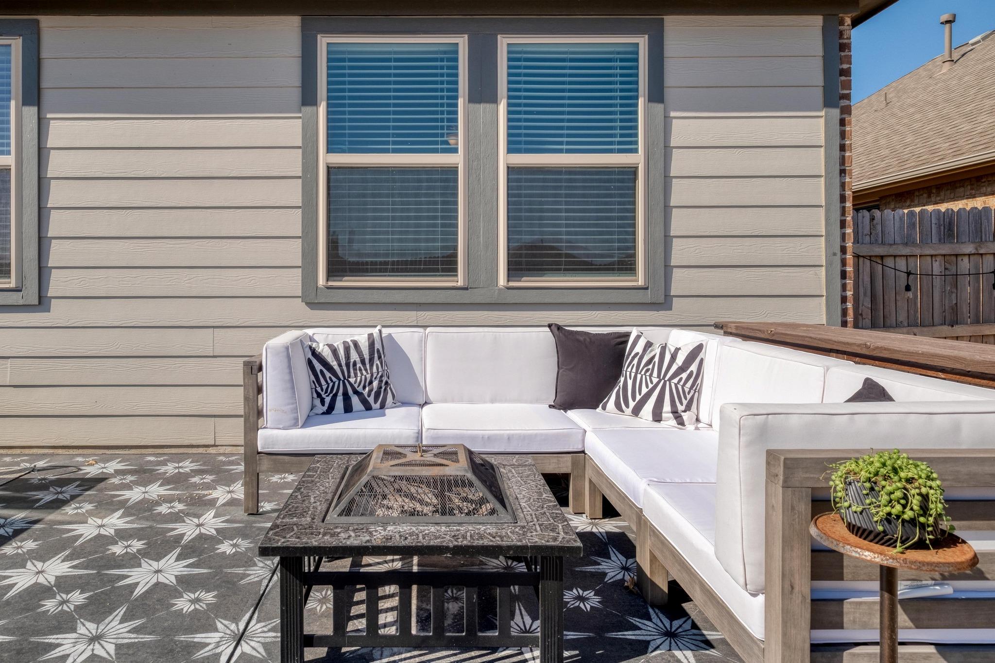 Image 34 of 35 For 6717 Catania Loop