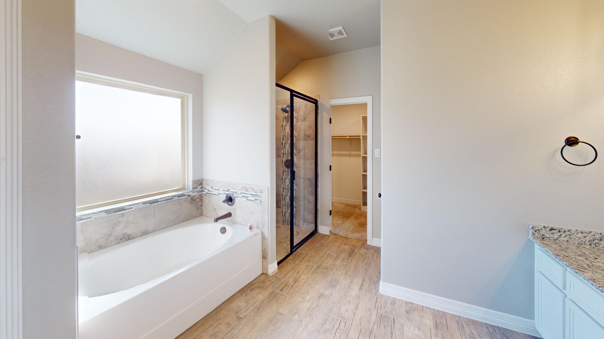 Image 9 of 22 For 3826 Leming Ct