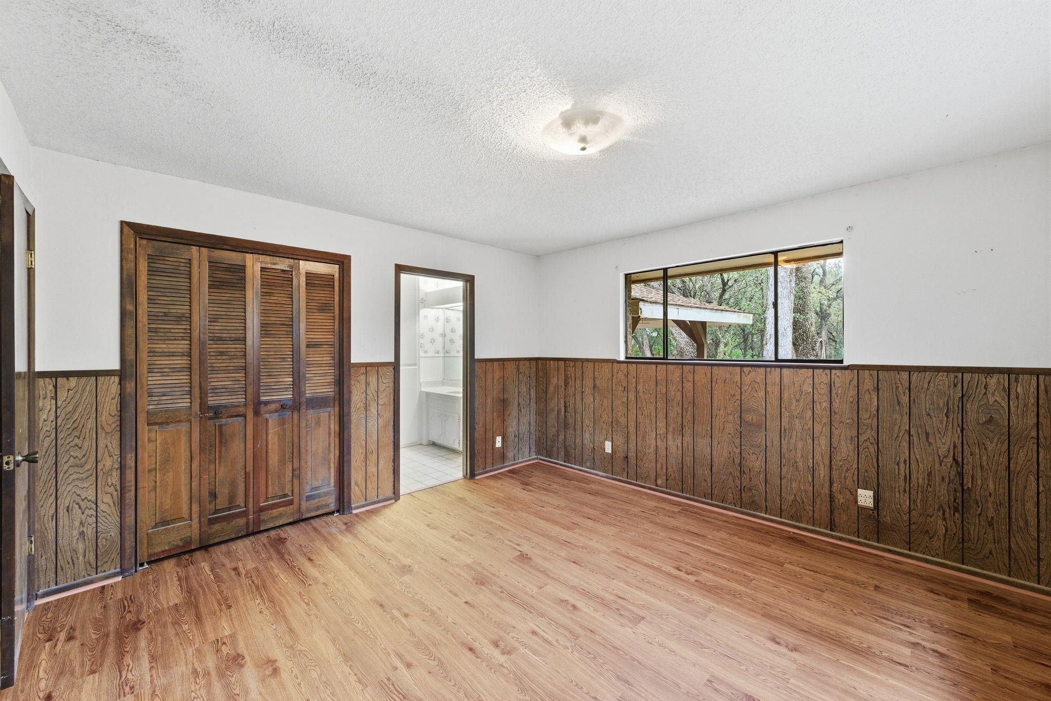 Image 16 of 40 For 771 Mary Preiss Dr