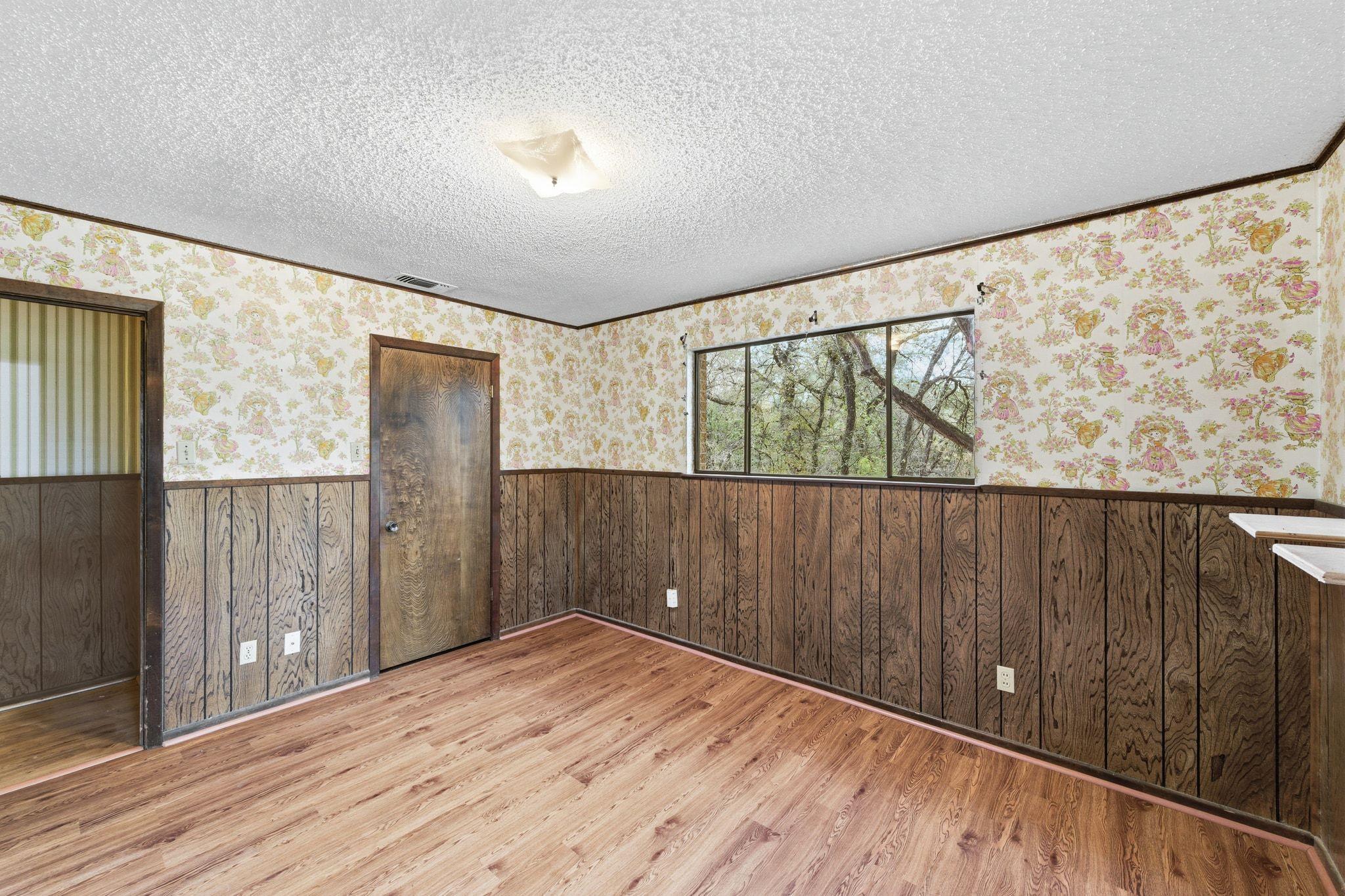 Image 21 of 40 For 771 Mary Preiss Dr