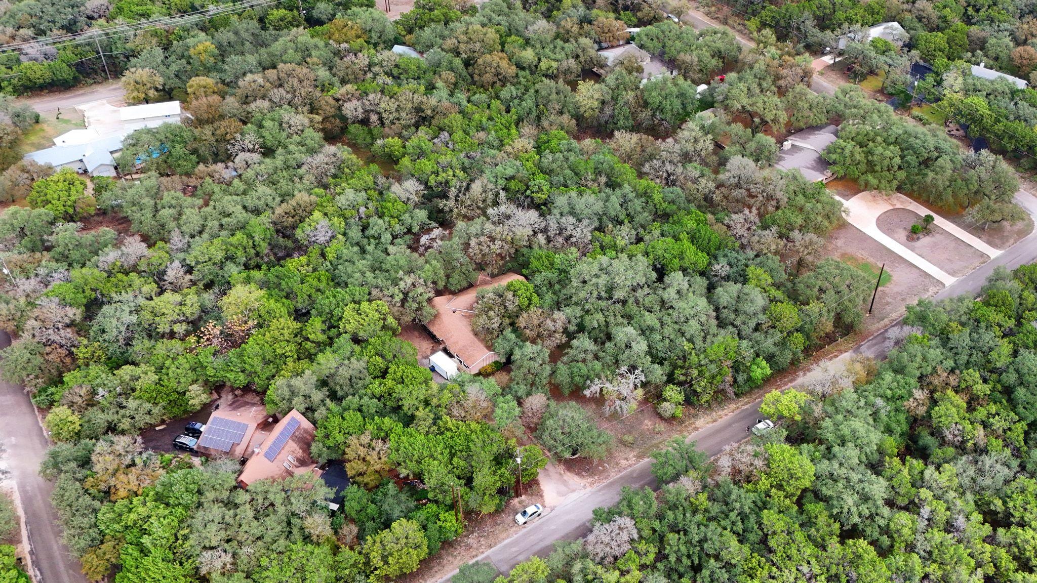 Image 32 of 40 For 771 Mary Preiss Dr