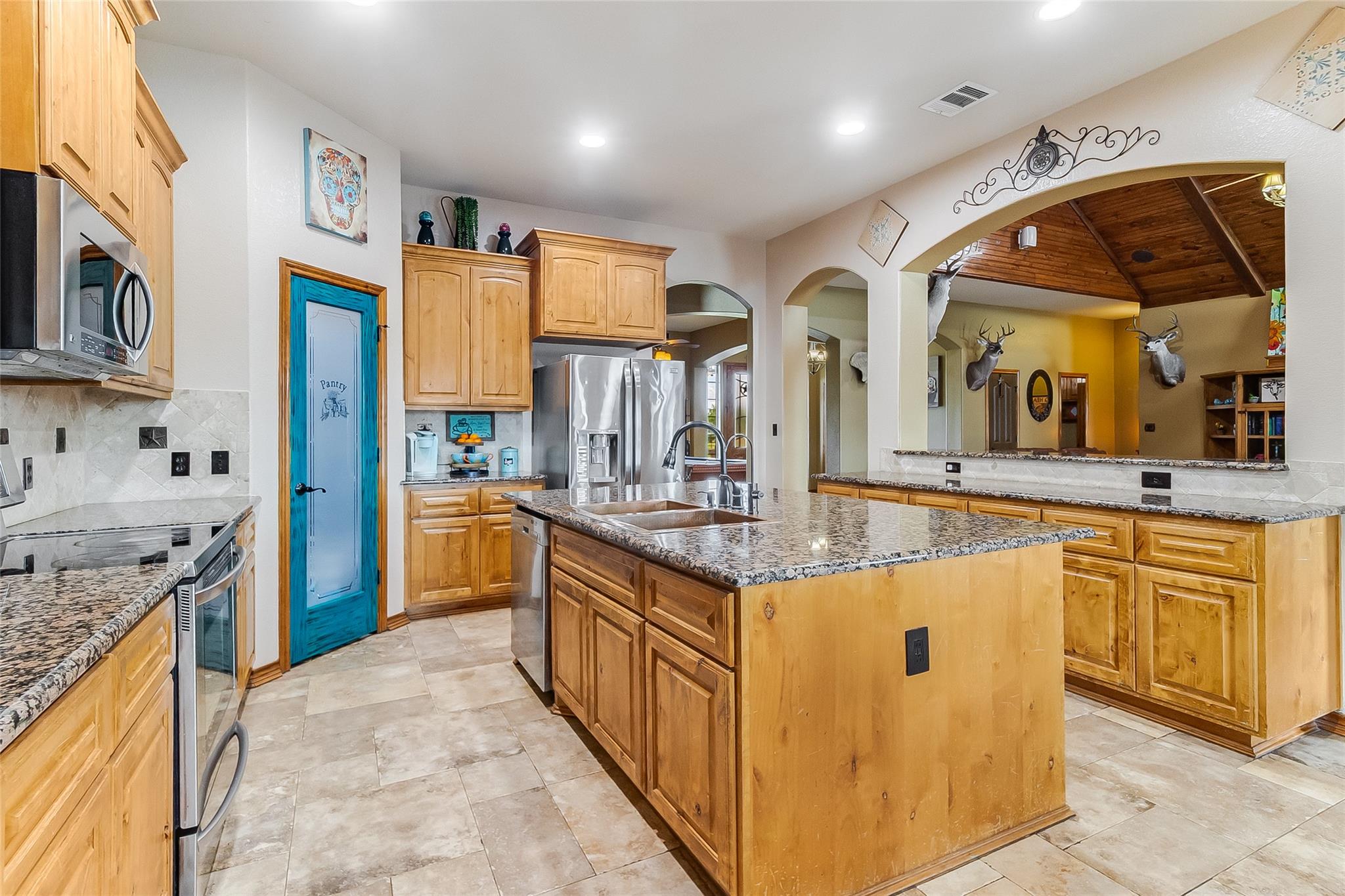 Image 7 of 25 For 106 Deep Lake Dr