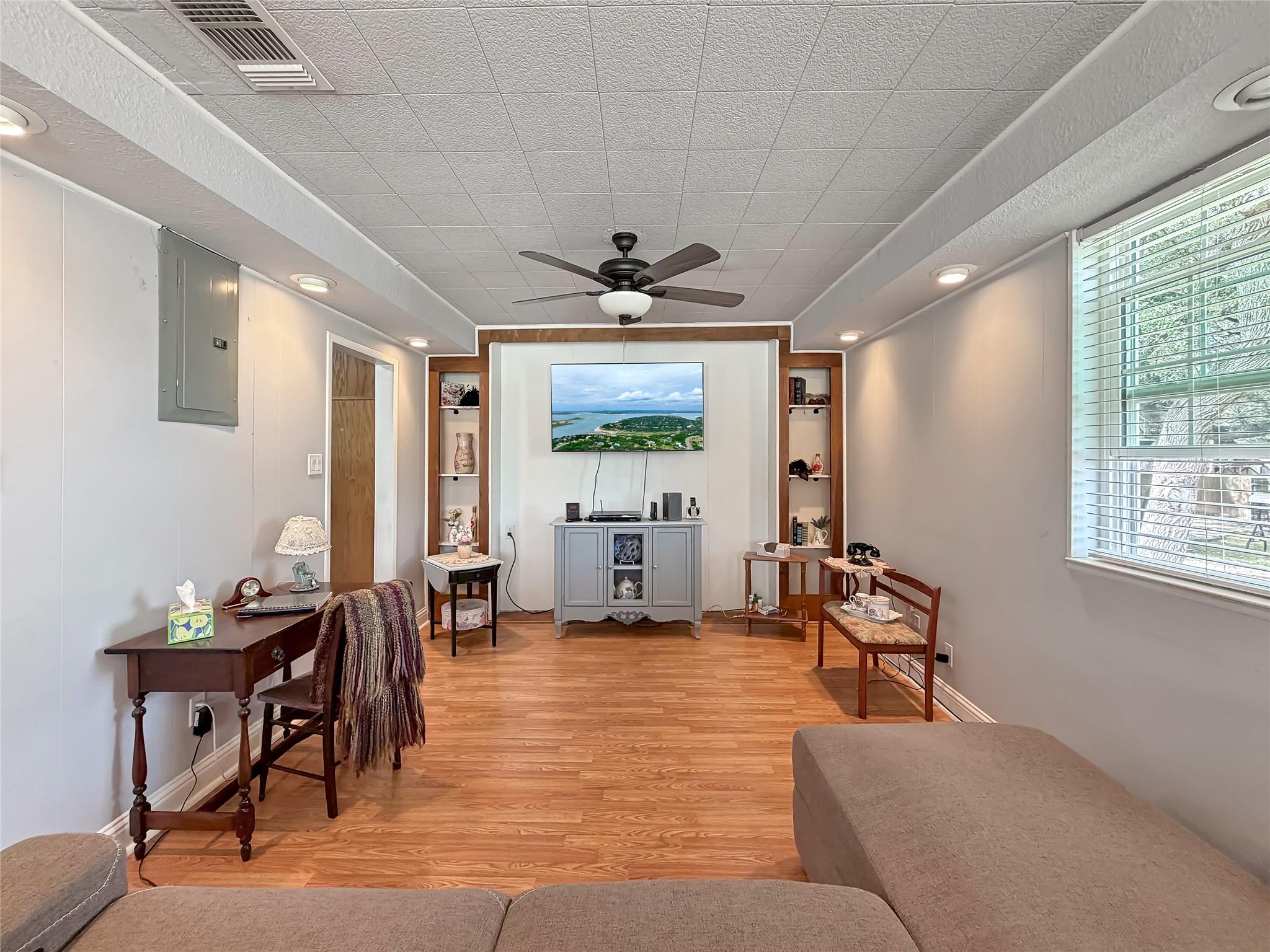 Image 17 of 40 For 301 Canyon Edge