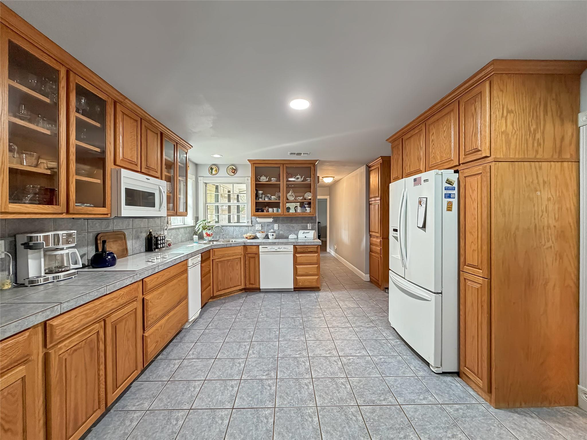 Image 19 of 40 For 301 Canyon Edge