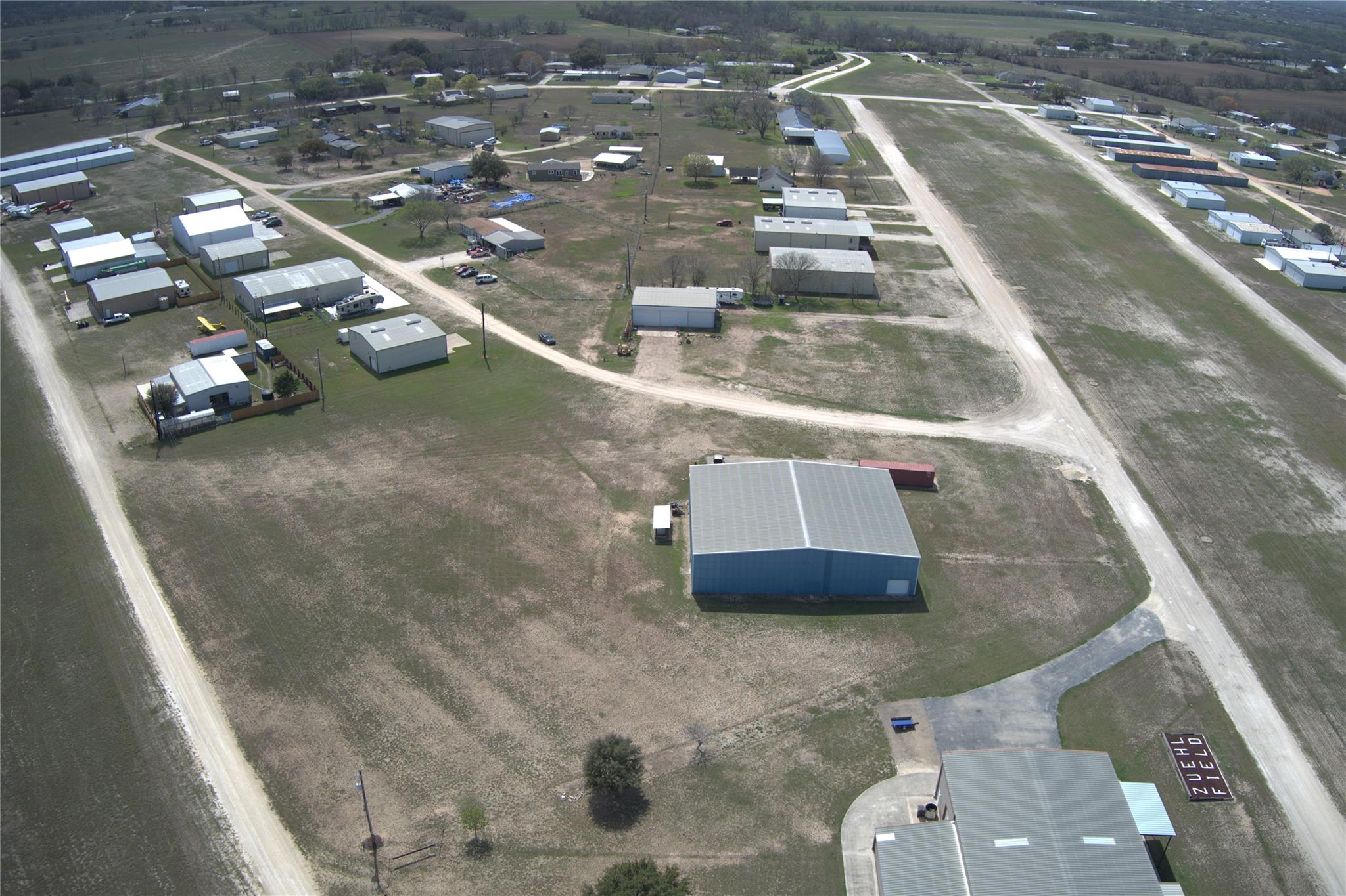Image 10 of 10 For 305 Windsock Ln