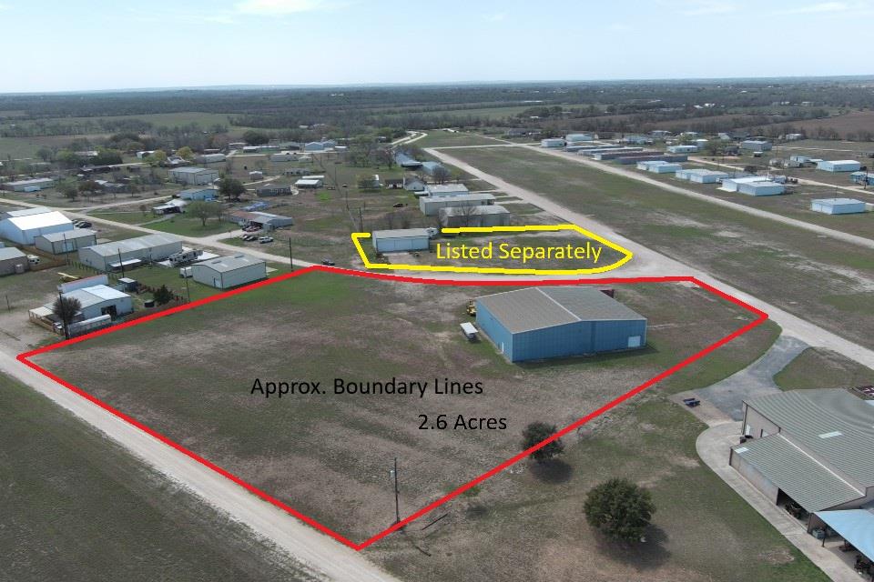 Image 2 of 10 For 305 Windsock Ln