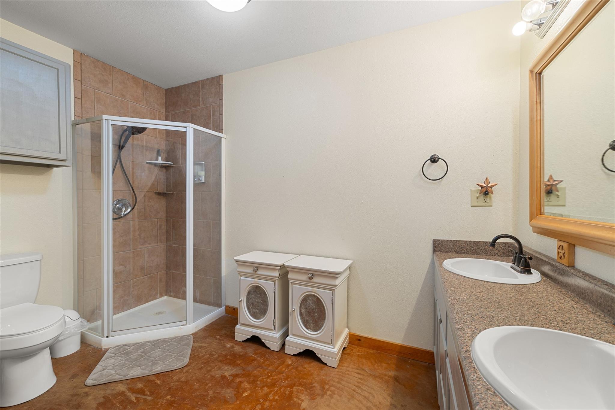 Image 23 of 34 For 2631 Us 281 Highway