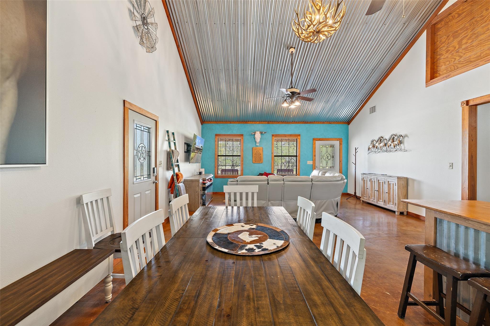 Image 6 of 34 For 2631 Us 281 Highway