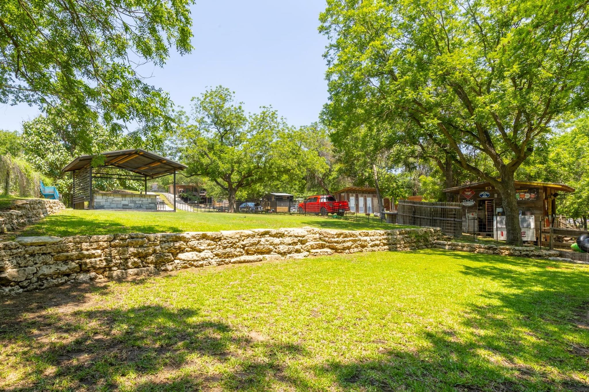 Image 11 of 40 For 8560 River Rd Rd