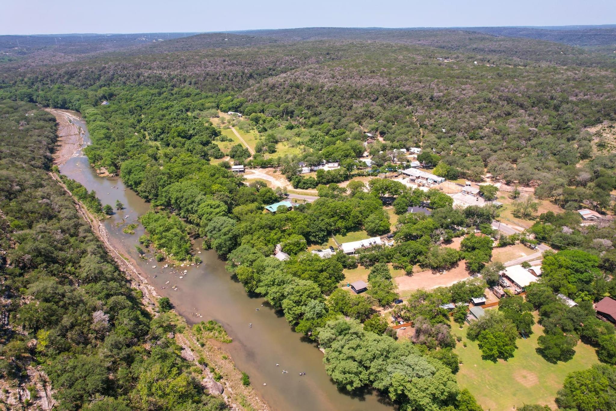 Image 23 of 40 For 8560 River Rd Rd