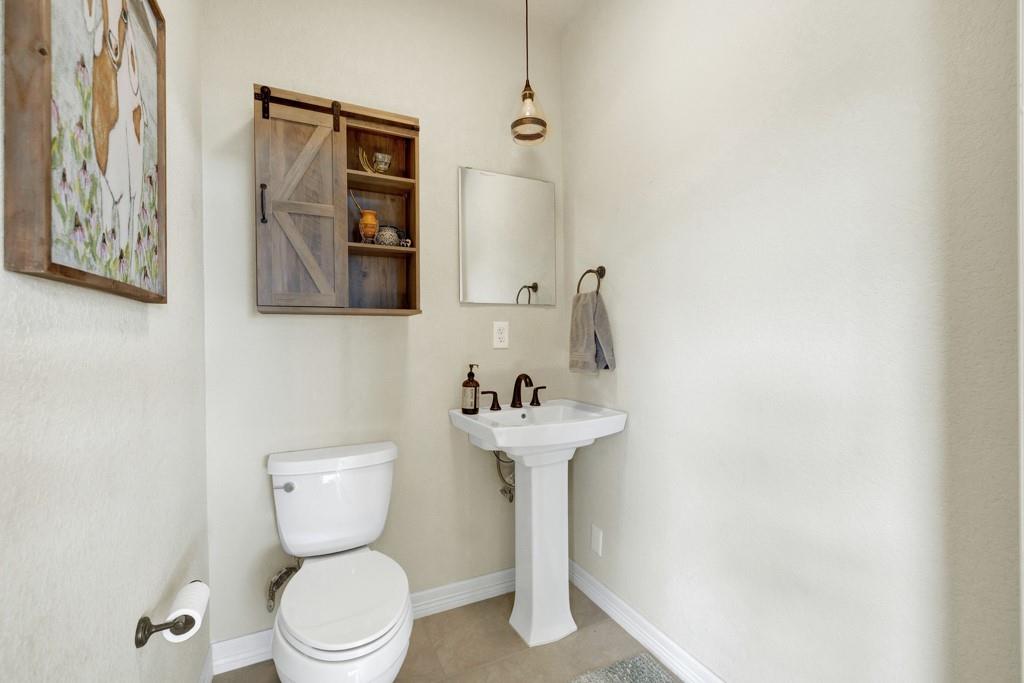 Image 29 of 40 For 2550 Colleen Dr