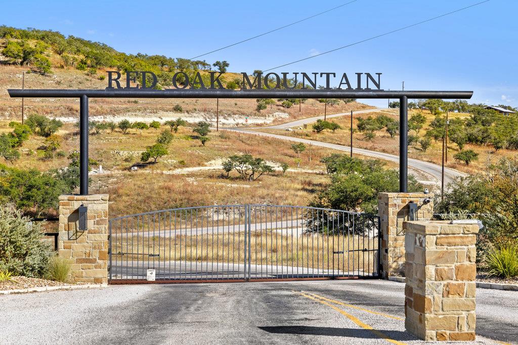 Details for 41 Moon Beam Ct, Blanco, TX 78606