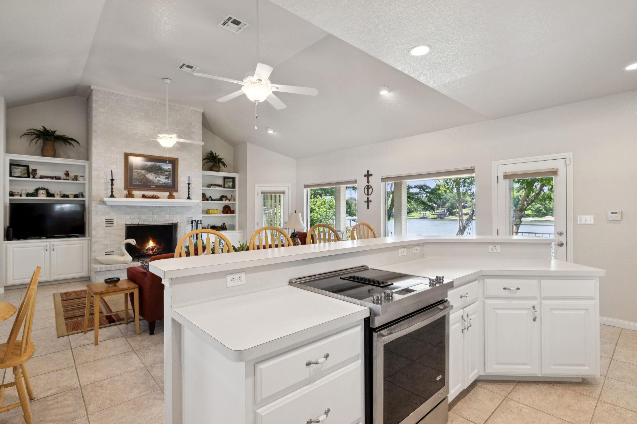 Image 12 of 34 For 1113 Zipp Rd