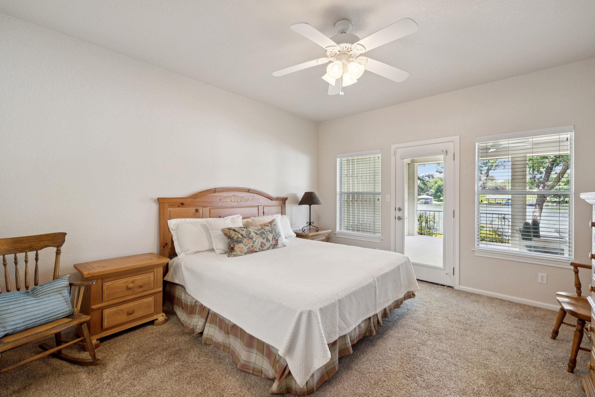 Image 15 of 34 For 1113 Zipp Rd