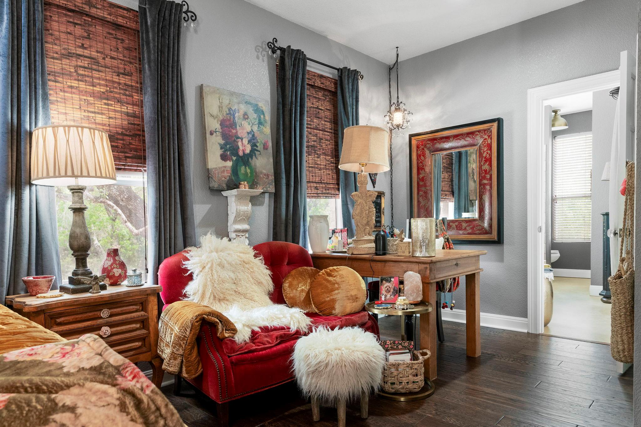 Image 19 of 40 For 10921 Long Branch Dr